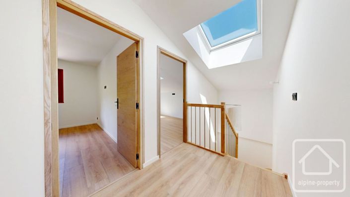 Image No.16-4 Bed Apartment for sale