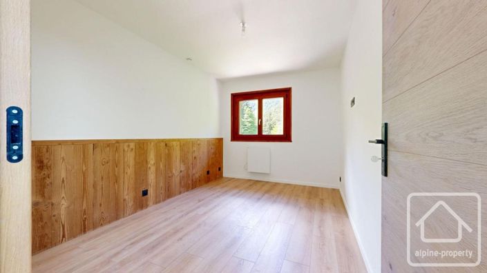 Image No.21-4 Bed Apartment for sale