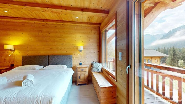 Image No.29-7 Bed Property for sale