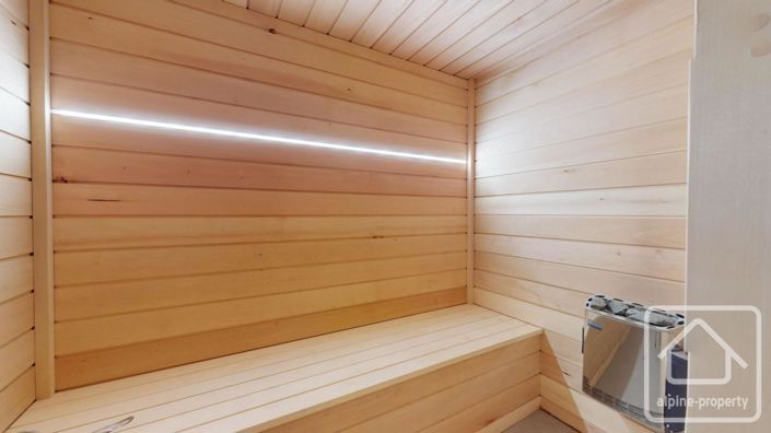 Image No.3-4 Bed Property for sale