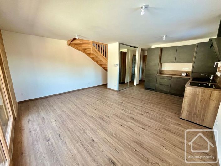 Image No.2-4 Bed Apartment for sale