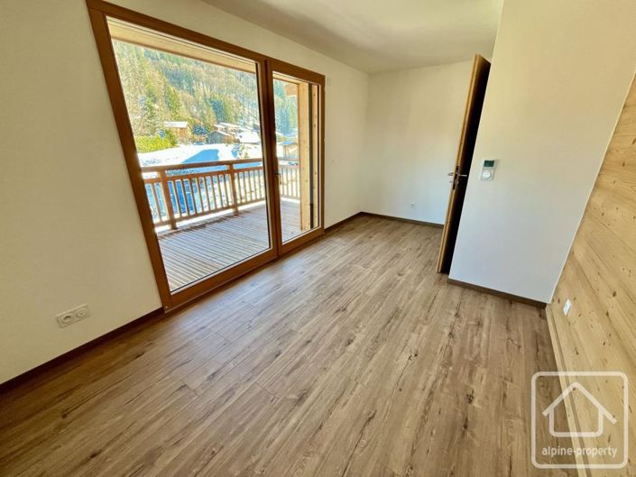 Image No.9-4 Bed Apartment for sale