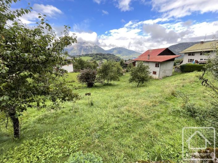 Image No.8-3 Bed House for sale