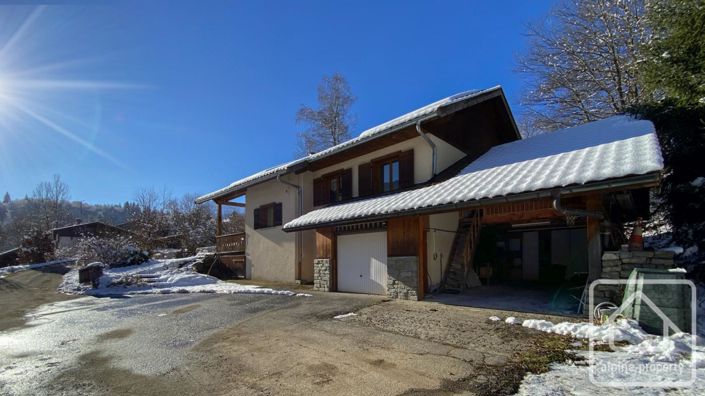 Image No.5-Propriété de 3 chambres à vendre à Haute-Savoie