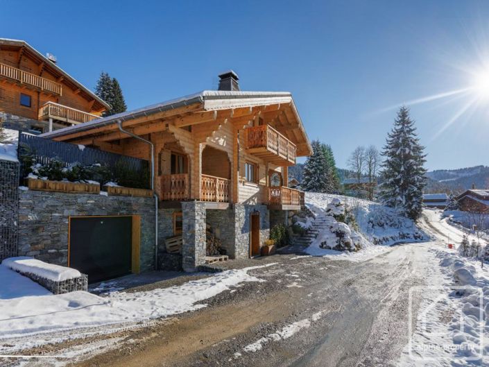 Image No.1-4 Bed Property for sale