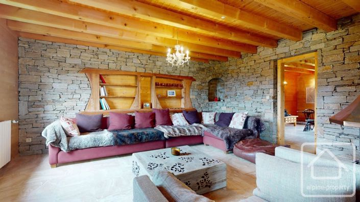 Image No.14-5 Bed Property for sale