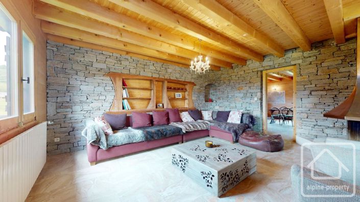 Image No.15-5 Bed Property for sale