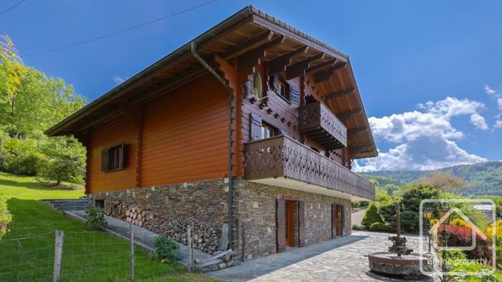 Image No.40-5 Bed Property for sale