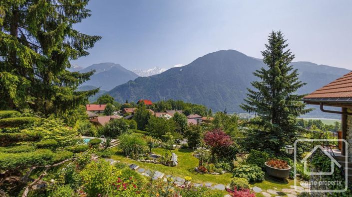 Image No.38-7 Bed Property for sale