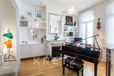 1 - Amiens, House