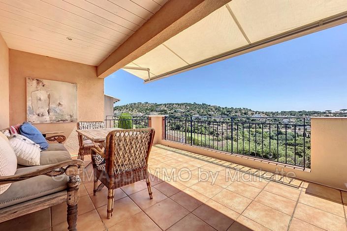Image No.1-4 Bed Apartment for sale