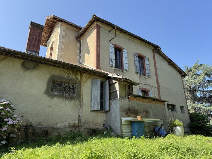 Image No.12-2 Bed House for sale