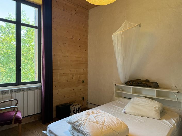 Image No.8-2 Bed House for sale