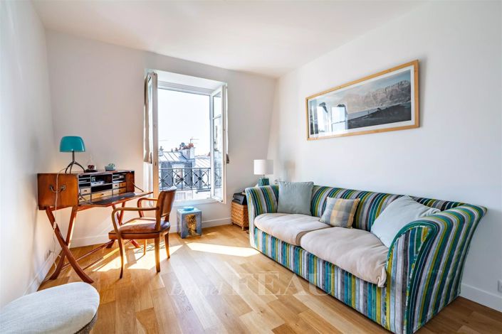 Image No.10-Appartement de 2 chambres à vendre à Paris