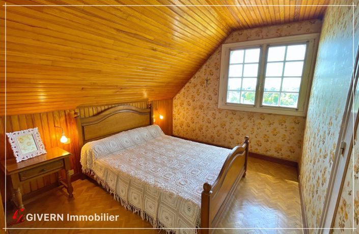 Image No.11-5 Bed House for sale