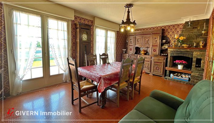 Image No.6-5 Bed House for sale