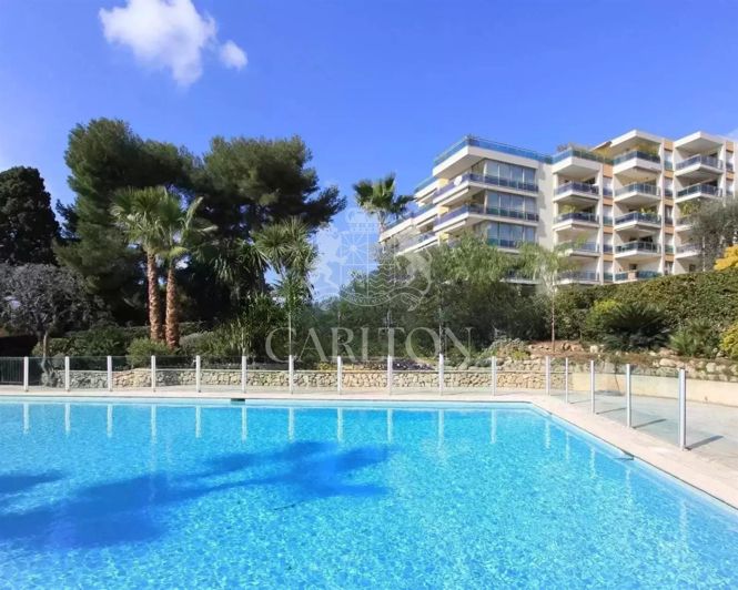 Image No.10-2 Bed Apartment for sale