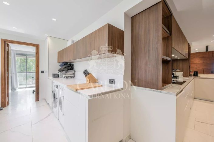 Image No.13-3 Bed Apartment for sale