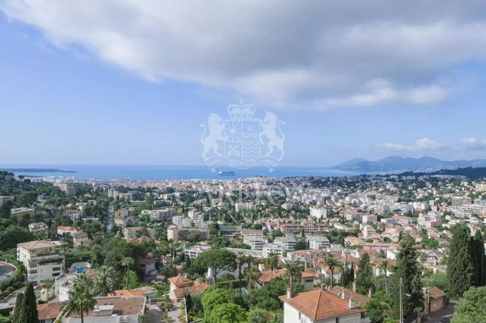 Image No.9-3 Bed Apartment for sale