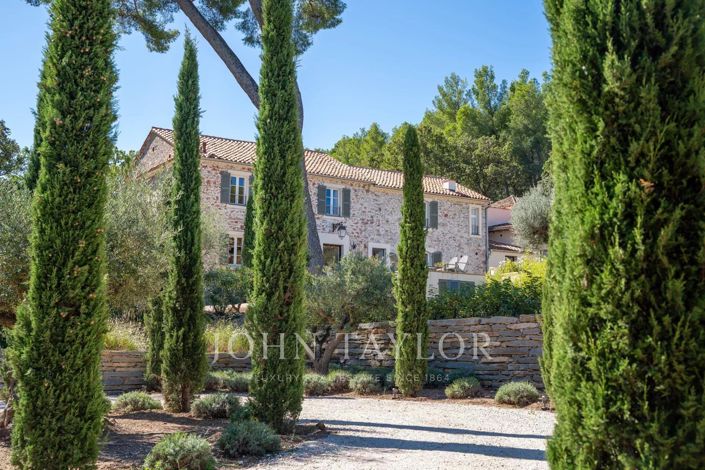 Image No.1-5 Bed House for sale