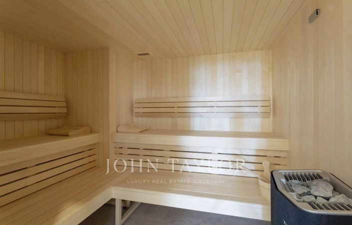 Image No.15-3 Bed House for sale