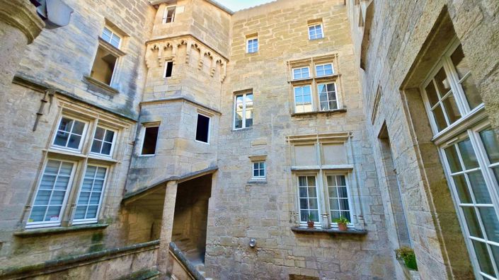 Image No.1-4 Bed Apartment for sale