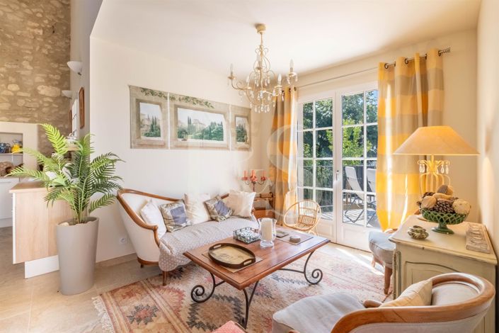 Image No.17-5 Bed House for sale