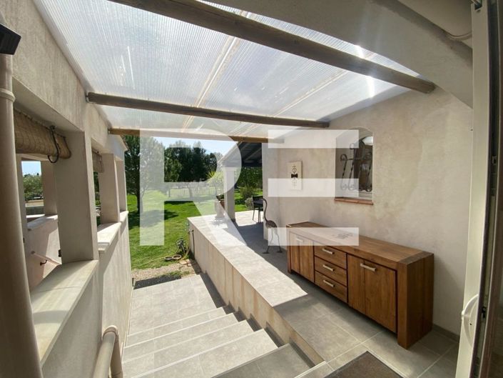 Image No.10-5 Bed House for sale