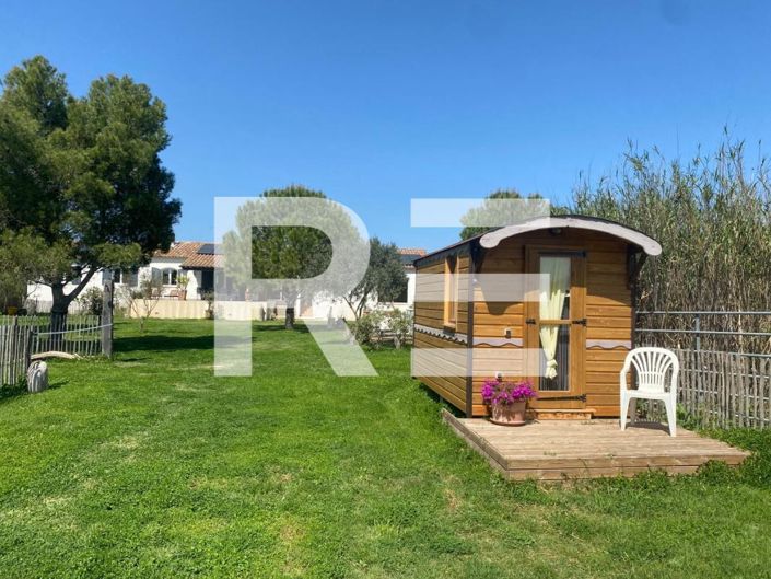 Image No.2-5 Bed House for sale