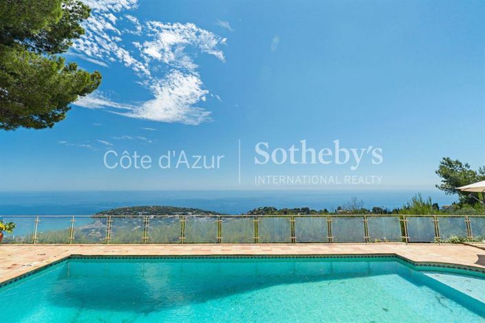 Image No.2-5 Bed Property for sale