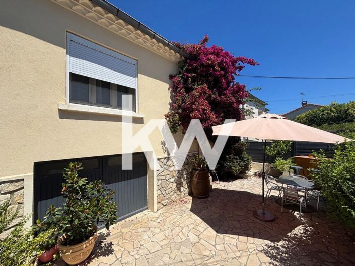 Image No.1-3 Bed House for sale