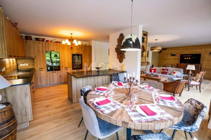 Image No.11-5 Bed Apartment for sale