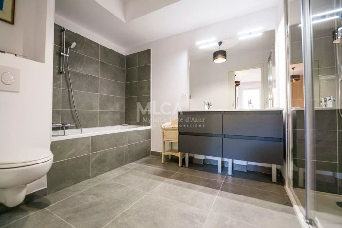 Image No.14-5 Bed Apartment for sale