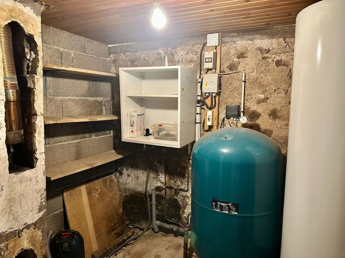 Image No.18-4 Bed House for sale