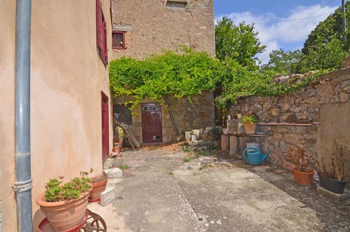 Image No.5-Maison de 3 chambres à vendre à Caunes-Minervois