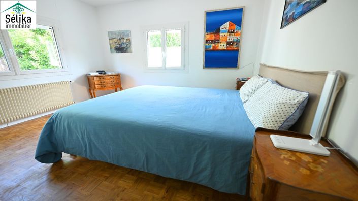 Image No.7-2 Bed House for sale