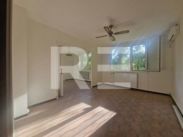 1 - Nîmes, Appartement