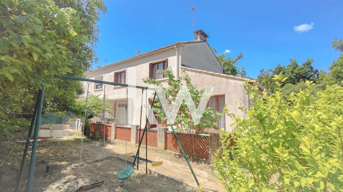Image No.1-4 Bed House for sale