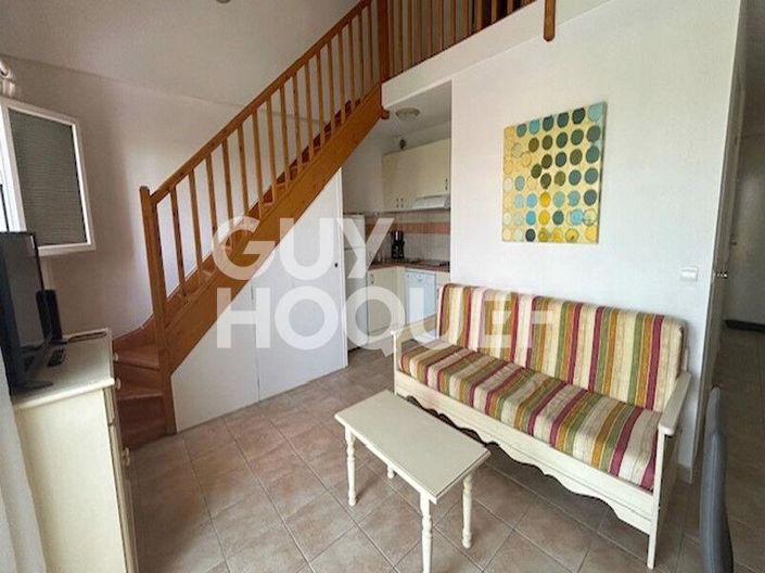 Image No.1-2 Bed House for sale