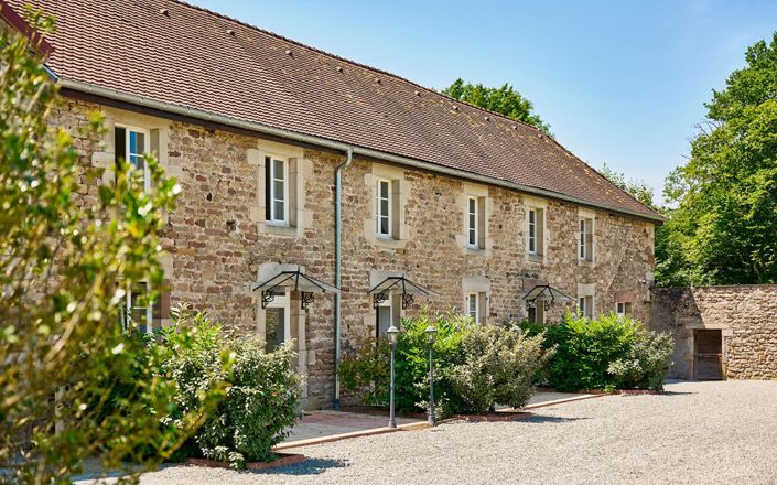 Image No.2-Propriété de 11 chambres à vendre à Franche-Comté