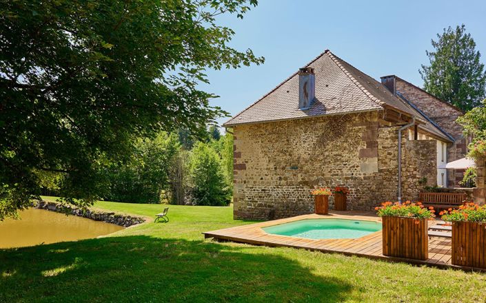 Image No.2-Propriété de 11 chambres à vendre à Franche-Comté