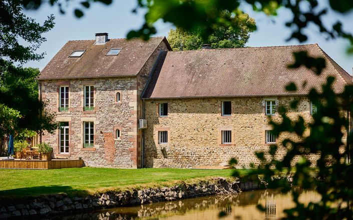 Image No.8-Propriété de 11 chambres à vendre à Franche-Comté