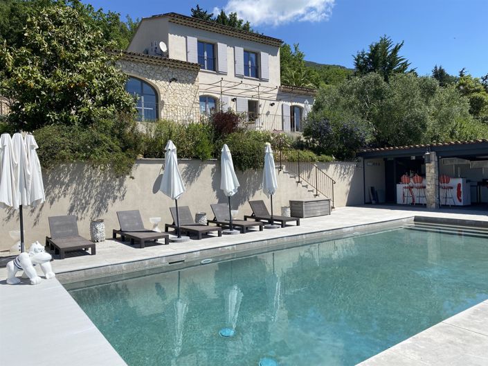 Image No.1-4 Bed House for sale