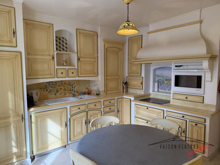 Image No.11-5 Bed House for sale