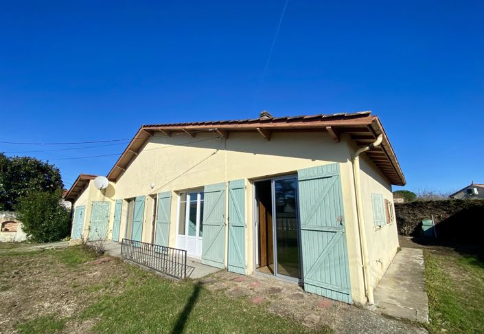 Image No.1-3 Bed House for sale