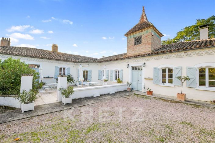 Image No.17-4 Bed House for sale