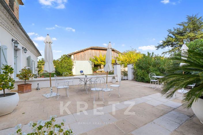 Image No.22-4 Bed House for sale