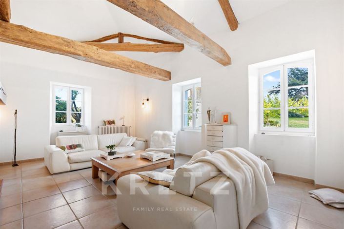 Image No.23-4 Bed House for sale