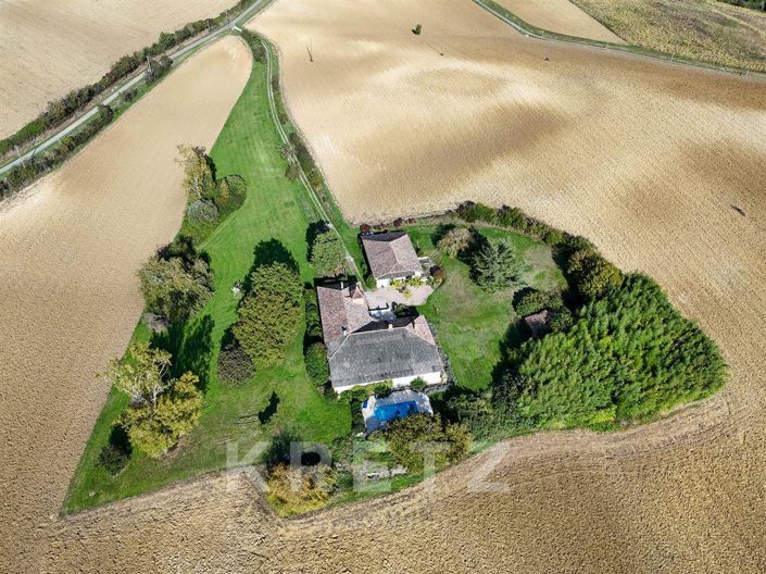 Image No.4-4 Bed House for sale