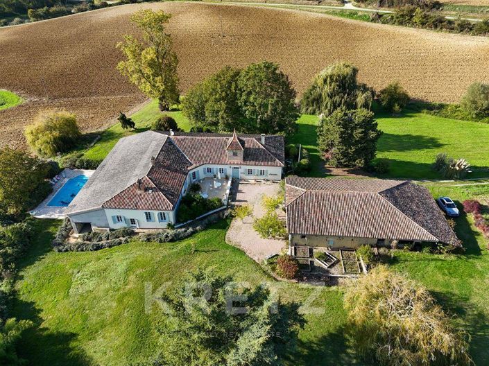 Image No.7-4 Bed House for sale